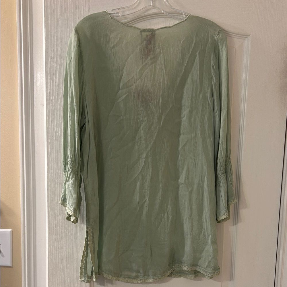 Embroidered Green Women's Top - Picture 2 of 7